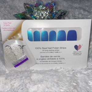 Color Street “Strobe Lights” a blue to purple color shift, shimmer finish
